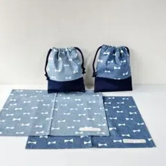 リボン柄の巾着袋とランチョンマットのセット　2種セット