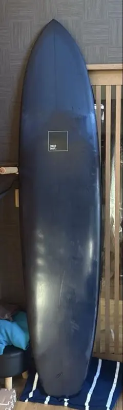 値下げ☆ミッドレングスハンドシェイプ☆美品グレー8.0ft