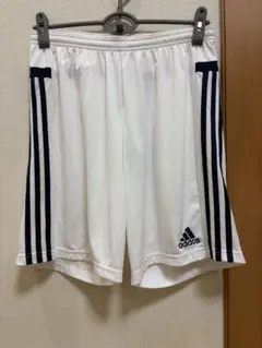 新品タグ付⭐︎adidas アディダス ハーフパンツ ホワイト トレーニングのサムネイル