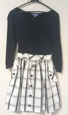 美品 バーバリー　ドッキングワンピース 黒　ノバチェック　フォースロゴのサムネイル