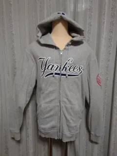 MLB New York Yankees ジップアップパーカー グレー
