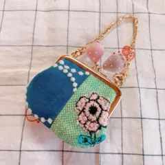 ミナペルホネン　ハンドメイド　がま口のサムネイル