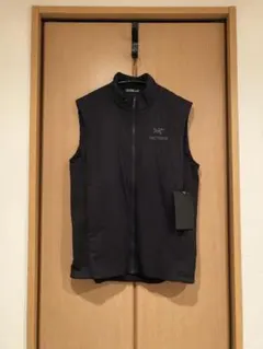 【国内正規店購入　新品未使用】アークテリクス　アトムSLベストM　ブラック　S 楽天市場】アークテリクス アトムSLベスト メンズ ARC'TERYX