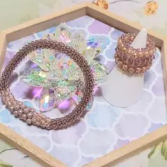 ハンドメイド　ビーズのブレスレットとリングのセット