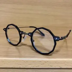 多角形の伊達メガネ