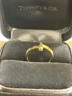 極美品　Tiffany & Co. Tワンリング イエローゴールド　ダイヤ13号 極美品 Tiffany & Co. Tワンリング イエローゴールド ダイヤ13号
