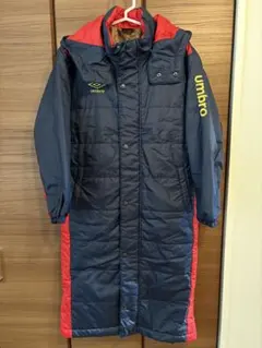 キッズ150サイズ umbro 防寒ベンチコート ネイビー・レッド