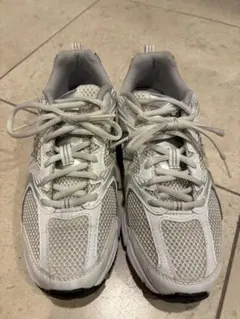 <ニューバランス>530 ホワイト　24.0サイズ