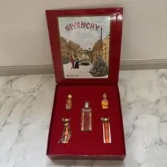 希少 GIVENCHY トニー・ベネット クリスマス コレクション 中古のサムネイル