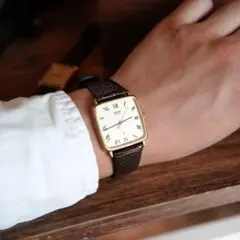 ヴィンテージ セイコー 2220-3031 ローマン文字盤 タンク 1973年製