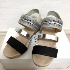 LANVIN en Bleu ウェッジソール サンダル 22.5cmのサムネイル