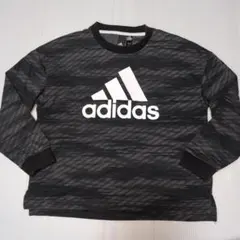 130★アディダス★ロゴプリントＴシャツ★バックプリントあり！★