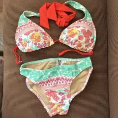 O’NEIL 花柄セパレート水着9M 赤いリボン付き
