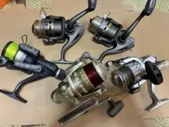 DAIWA他 リール5個セット 回転良好 オールドリール まとめ売り 現状品のサムネイル