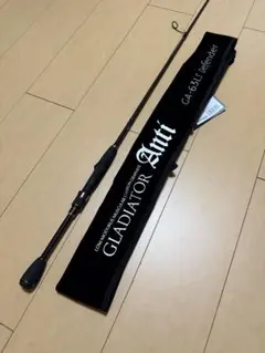【極美品】RAIDJAPAN グラディエーターアンチ Defender メルカリ