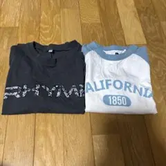 グレーとホワイトの　薄手　ロゴTシャツ　2枚セット