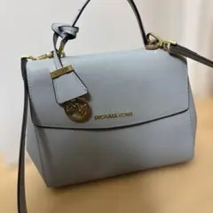 MICHAEL KORS ライトブルー ハンドバッグ