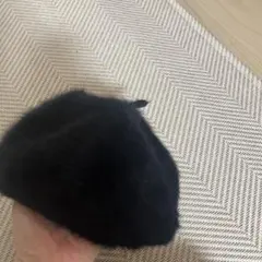 黒のファーベレー帽