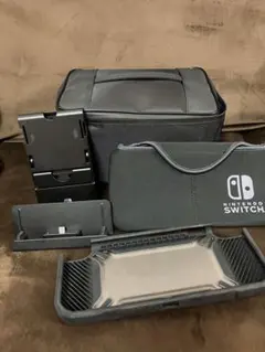 任天堂Switch ケース　スタンド　ハードカバー