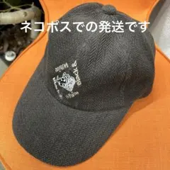 BLACK & WHITE ヘリンボーンキャップ　カーキ寄り焦茶色