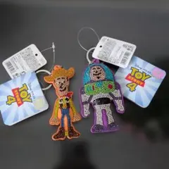 【トイ・ストーリー 4 】バズ・ライトイヤー　ウッディキーホルダーセット