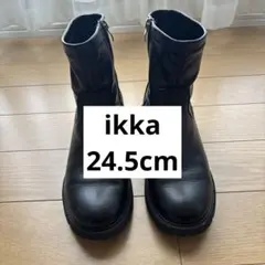 ブラックレザー　ショートブーツ