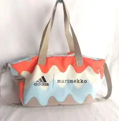 アディダス マリメッコ コラボ スポーツバッグ ボストンバッグ ヨガ ジム