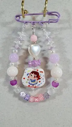 ※ハンドメイド ビーズキーホルダー ストラップ キーホルダー チャーム 紫色