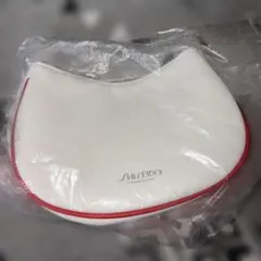 SHISEIDO ホワイトレッドポーチのサムネイル
