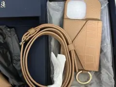 鈴木亜美さん.しぃちゃんiPhoneケース17PROショルダーセット新品未使用