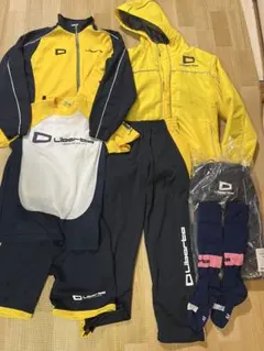 リベルタ　145cm Liberta ウィンドブレーカー、ジャージ　ウェアセット リベルタ 145cm Liberta ウィンドブレーカー、ジャージ ウェア