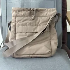 【ユニクロ】ユニクロC ミニショルダーバッグ　ベージュ