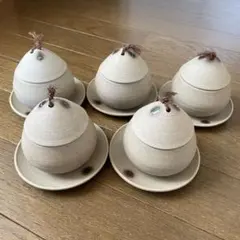 陶器製 蓋つき煮物椀 ・受け皿付き5個セット