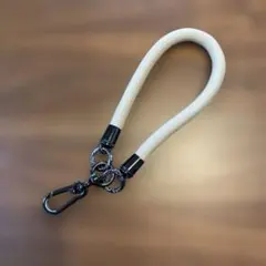 スマホストラップ ブラック金具