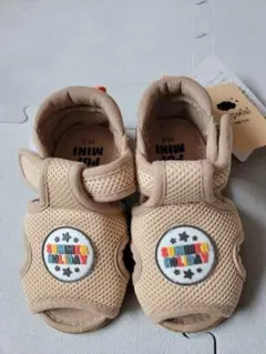 Item thumbnail for item 98b38da5-0fd9-4ad7-aa58-b447bdefd70c