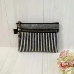 Item thumbnail for item 4e0e51b9-e508-4823-89dd-0c0ffacd8bff