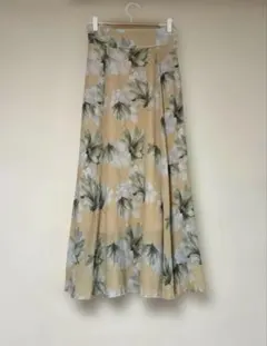 COCODEAL花柄フレアロングスカート