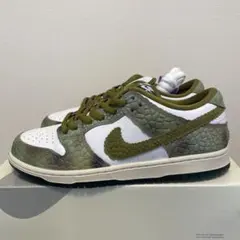 Nike Dunk SB Low オリーブ/ホワイト