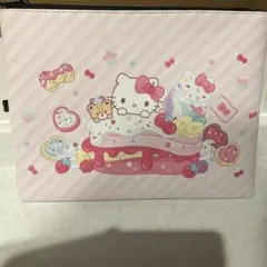 新品未使用かわいい‼️ハローキティポーチ