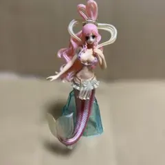 ワンピース　しらほし姫　フィギュア