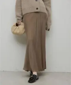 2024ガリャルダガランテ／キュプラマーメイドスカート キャメル