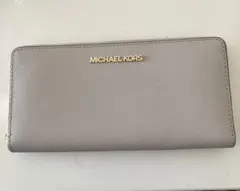 新品未使用　マイケルコース　ラウンドファスナー長財布　ベージュ