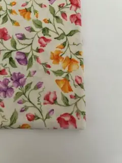 生地　はぎれ　パッチワーク　まとめ売り　カットクロス　花柄　カラフル　可愛い