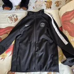 長袖ユニフォーム