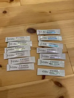 d’Alba ダルバ UVエッセンス 13包 お試し トーンアップ 下地 旅行用