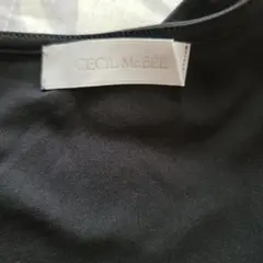 セシルマクビーのトップス