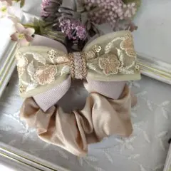 Item thumbnail for item 2471f846-2468-48bc-a362-9ff7bd34d59a