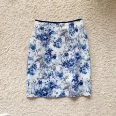 【美品】JUSGLITTY ジャスグリッティー タイトスカート ボタニカル