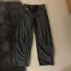 GU バレルレッグジーンズ