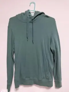 UNIQLO グリーン パーカー Lサイズ
